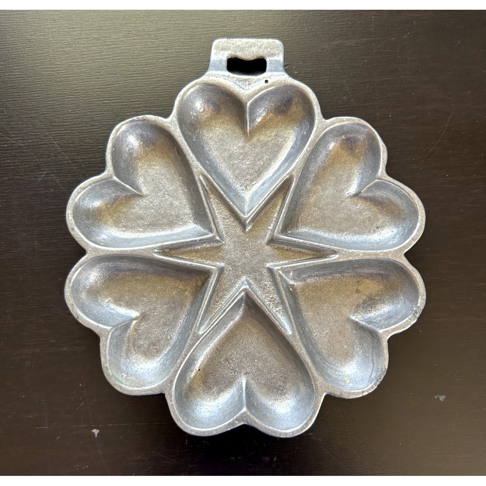 Vintage Cast Iron Hearts & Stars Muffin Cookie Mold Pan Primitive Folk 5-6"